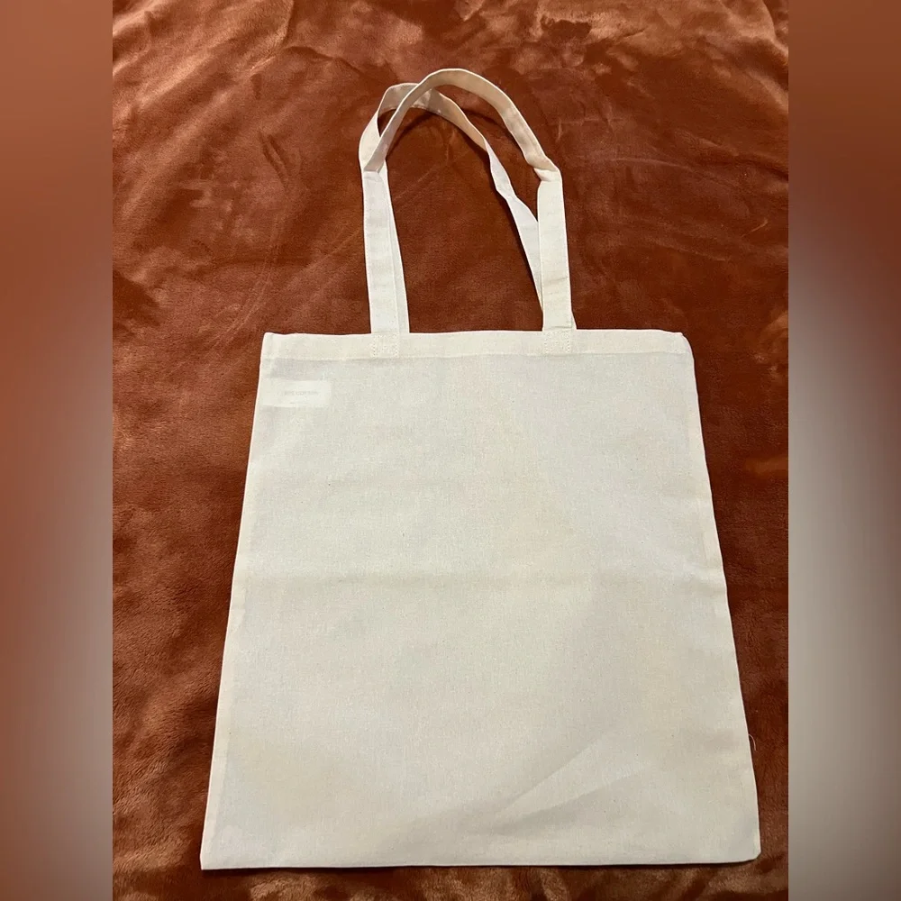 Just A Girl Lovin That Farm Life Tote Bag 🐮🐷🐓 - Picture 2 of 5